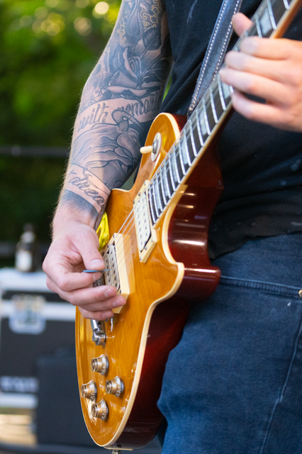 Rockmesse im Stadtgarten Friedberg/Bayern - Skile rockt das Publikum