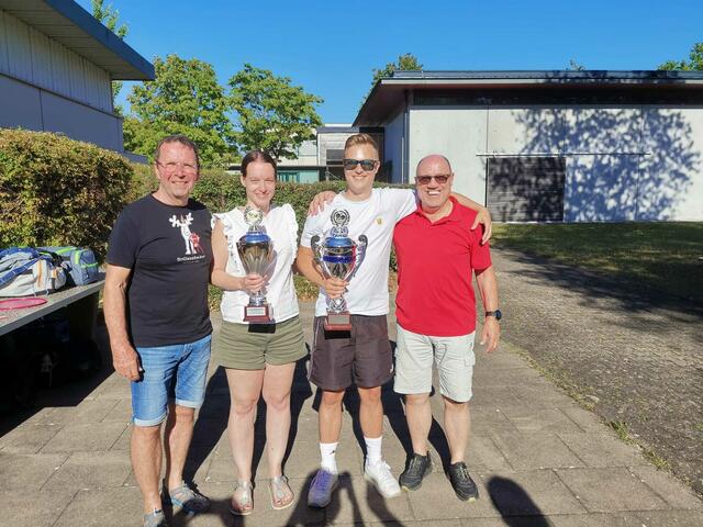 Vereinsmeister unter sich_v.l. Sigi Stramm, Tina Knöpfle, Patrick Kienle und Jürgen Schedl