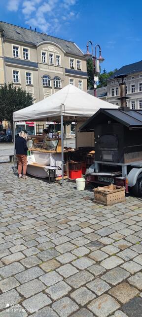In Sebnitz war Markttag...