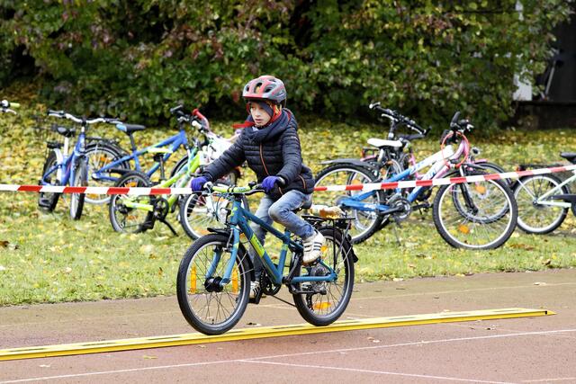 ADAC Test Kinderfahrräder 2022 mit Kindern der Platanen-Grundschule Landsberg/Lech. Foto: ADAC/Ralph Wagner