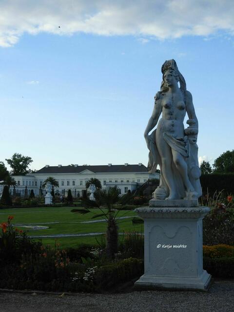 Illumination im Großen Garten Herrenhausen - Großes Parterre mit Schloss im Hintergrund (Foto: Katja Woidtke) | Foto: Katja Woidtke