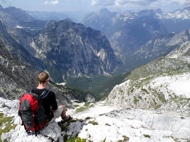 Noch ist es ein weiter Weg zurück.