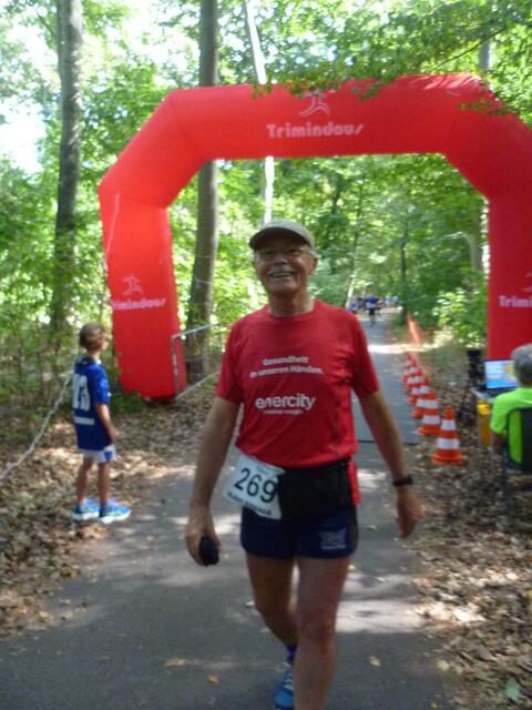 Der Hänigser Spargelsprinter im Ziel.