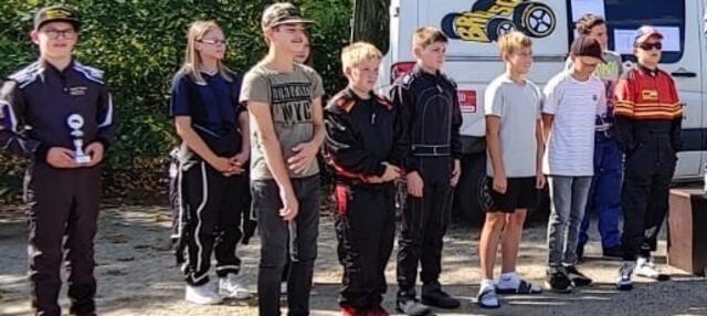 Nevio Ilias Schulz, links, und Marlon Harms, rechts