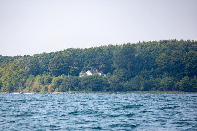 Leuchtturm - Gebäude "Hestehoved" am Ausgang des Grönsunds. | Foto: B. Jakob