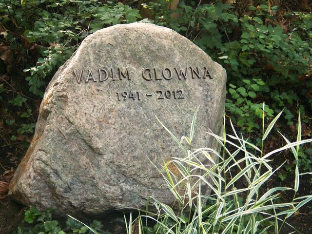 Vadim Glowna, Schauspieler, Regisseur, Drehbuchautor, Filmproduzent, Hörspielsprecher. Er war in mehr als 160 Film- und Fernsehproduktionen zu sehen.