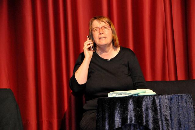 Südstädter Komödchen beim Entdeckertag: Szenen aus dem aktuellen Stück.