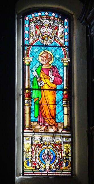 Kirchenfenster in der St. Andres Kirche