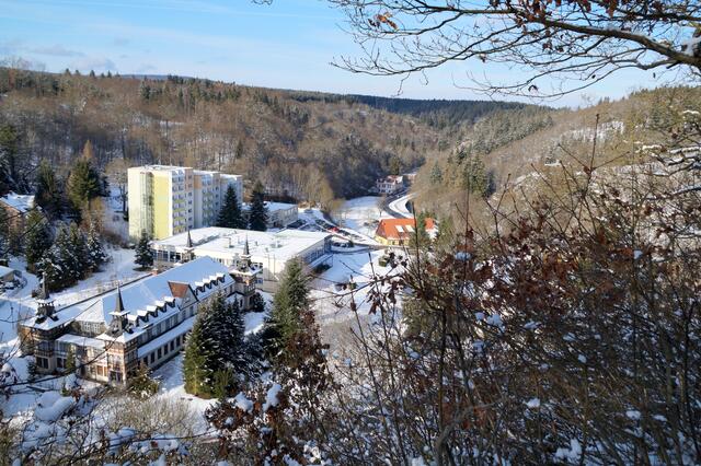 Alexisbad von Birkenhäuschen gesehen