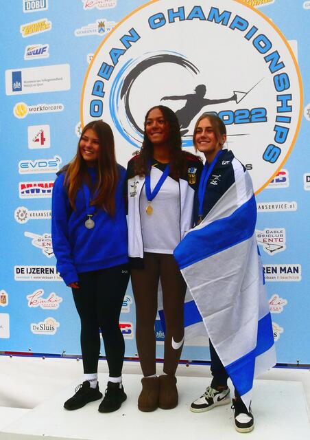 Bestätigt ihre konstanten Saisonleistungen im Slalom und übertrifft diese im Finale der Junioren-EM noch. Phoenix Baumgardt ist verdient Europameisterin und Junioren-Rekorderhalterin in der U19! | Foto: Michael Baumgardt, Augsburg