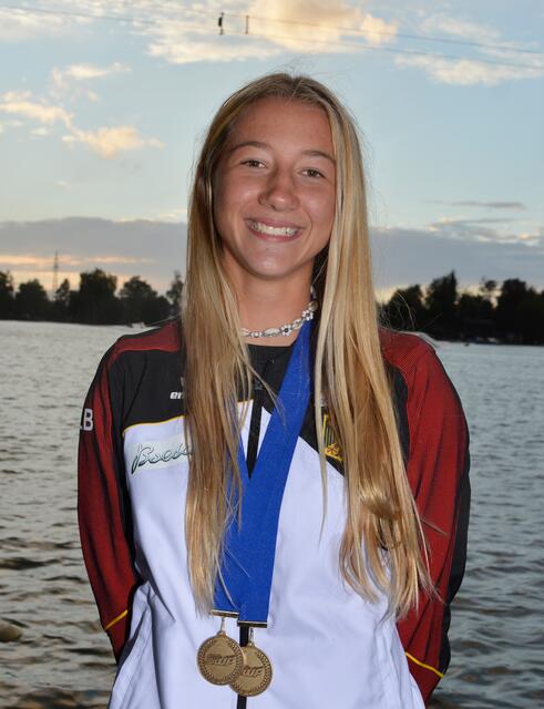 Leni Bauer, U19
3. Platz Trickski (2.160 Punkte) 
4. Platz Slalom (5 Bojen/14,25m/55kmh)
3. Platz Mannschaft