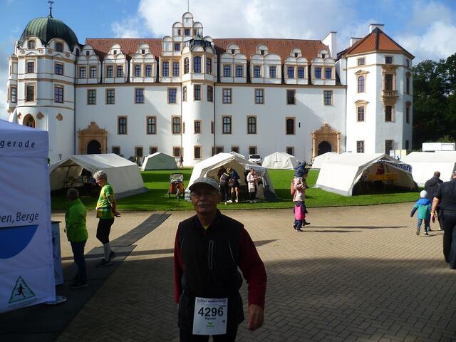 Der Hänigser Spargelsprinter begibt sich nun in den Startbereich.