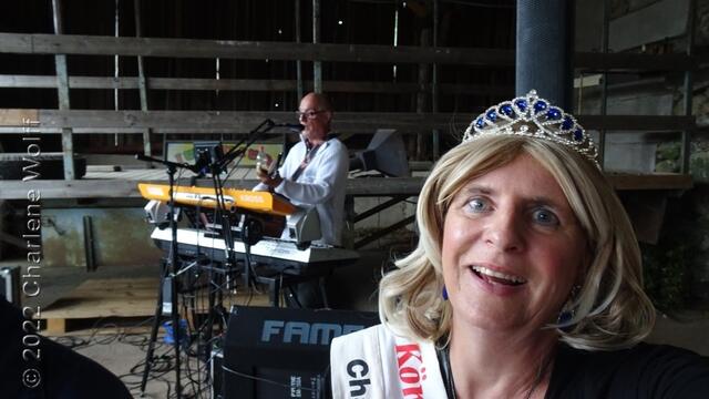 Live Musik an der Burg von Blankenberg mit dem "Ossi mit Niveau" rein ehrenamtlich