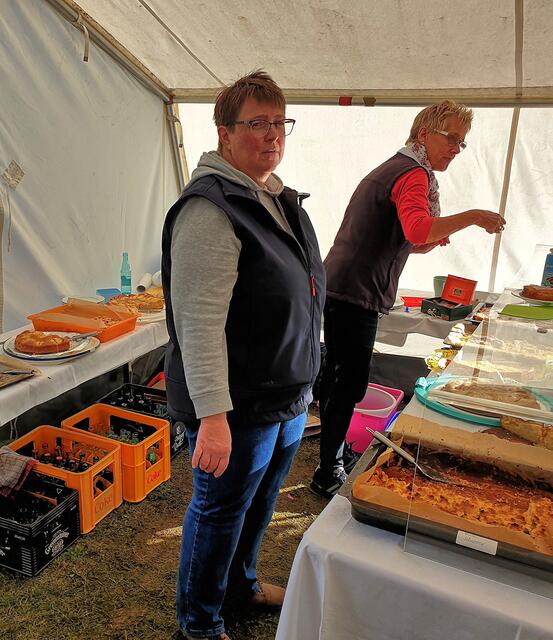 die Kuchengäste wurden freundlich bedient