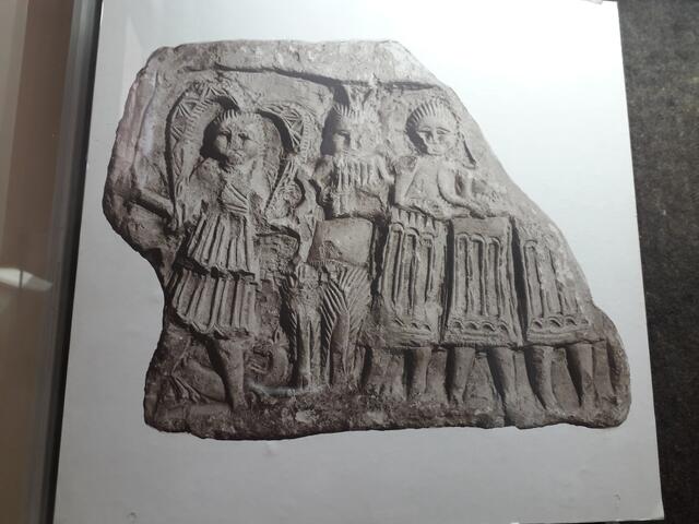 "Krampusförmiger" Silvanus mit Nymphen oder "Mänaden"-gefolge, Museum Sarajewo