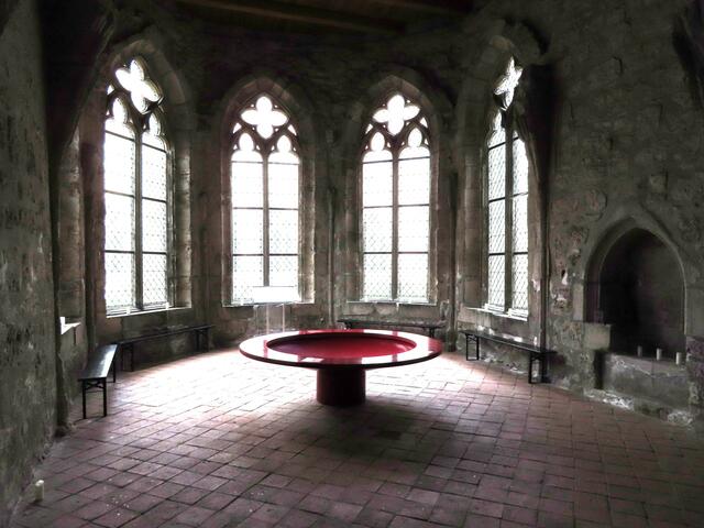 Das BRUNNENHAUS (LAVATORIUM) von innen.