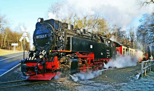 Selketalbahn am Bahnübergang Sternhaus - Haferfeld Archivbild