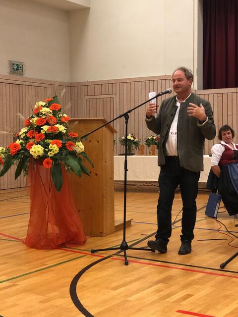 Festredner Pfarrer Rainer Maria Schießler aus München.