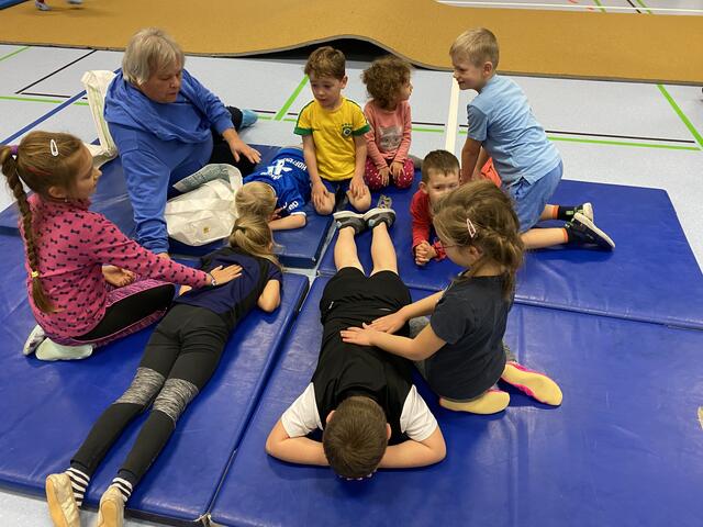 Sinne: Spüre, wo du berührt wirst.