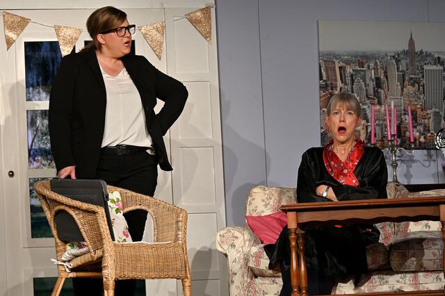 Szenenfoto aus "Was dem einen recht ist"