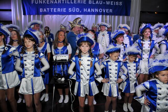 Prinzenwecken bei der Funkenartillerie Blau-Weiß Hannover-Döhren