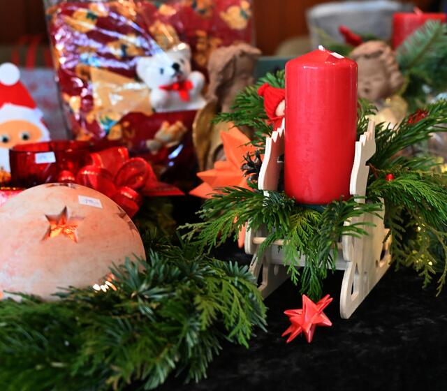 Adventsbasar bei St. Bernward in Döhren