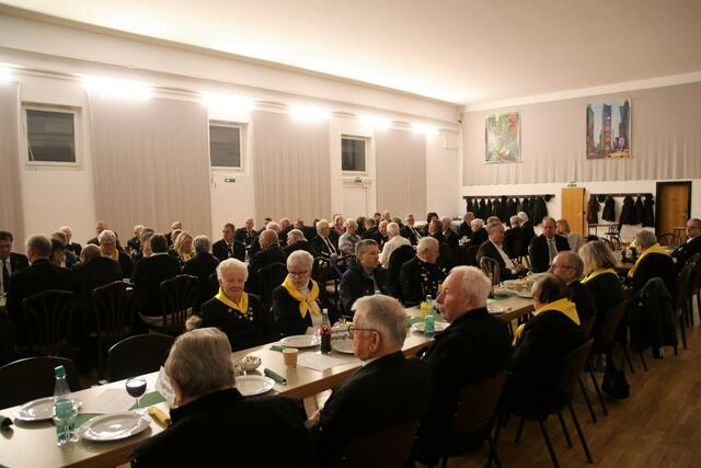 gemeinsames Tscherperessen