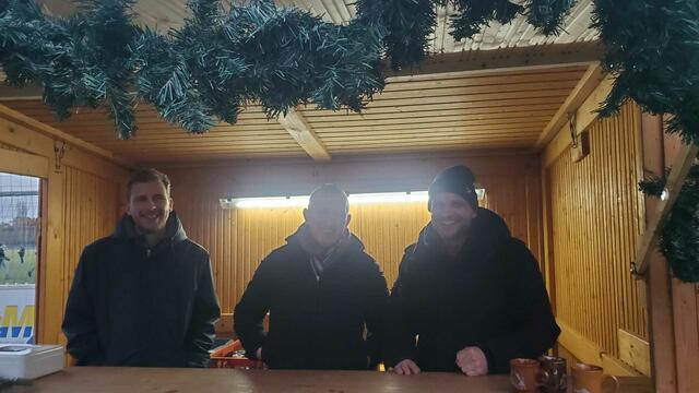 Glühwein Inliner: Jan, Sascha Julian