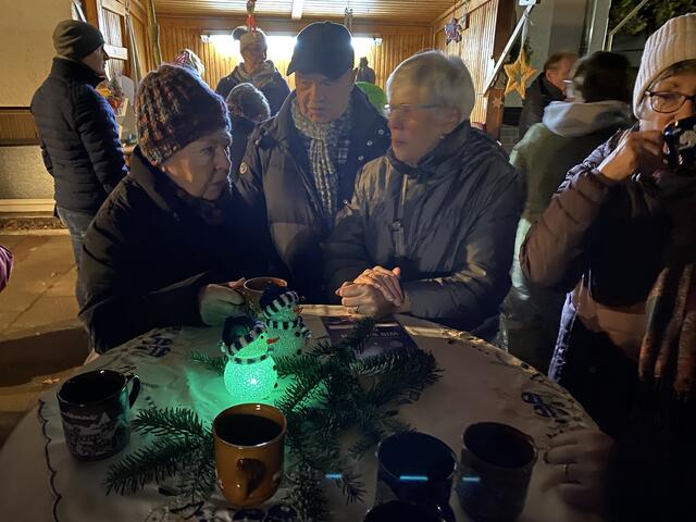 Ausklang des Abends mit Glühwein.