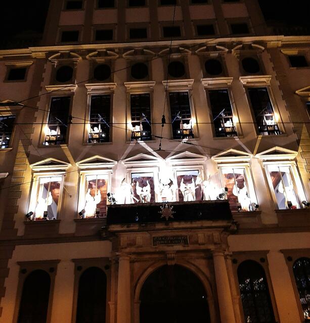 Engelesspiel am Rathaus in Augsburg