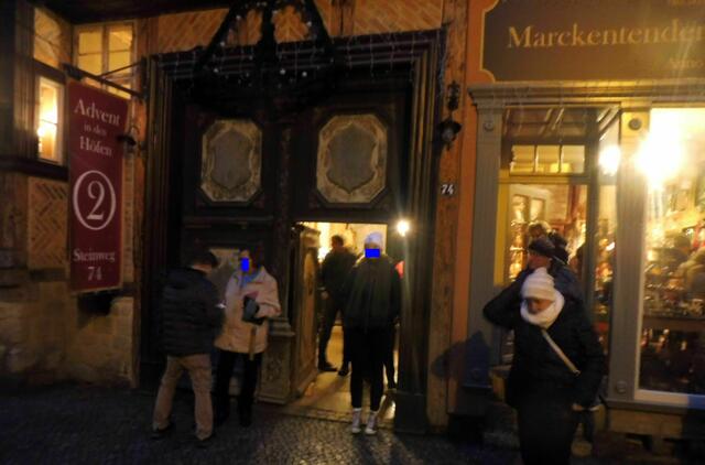 "Advent in den Höfen", Steinweg 74...