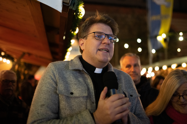Friedberger Advent 2022 - Eröffnung Friedberg Karitativ