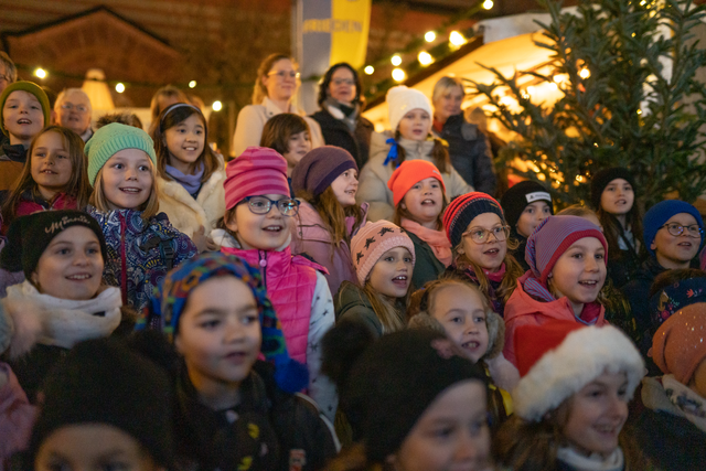 Friedberger Advent 2022 - Eröffnung Friedberg Karitativ