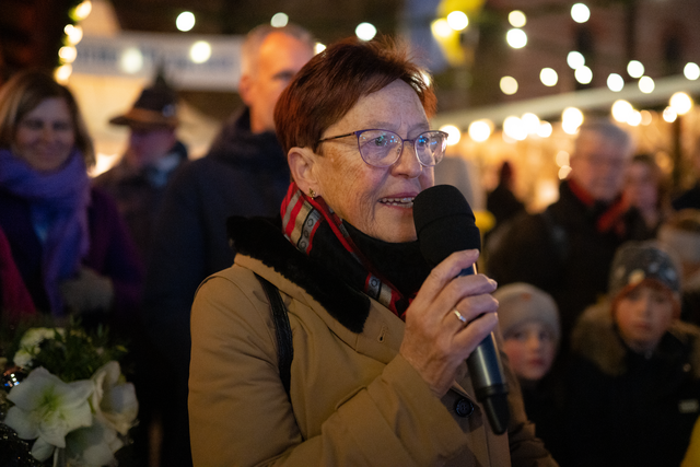 Friedberger Advent 2022 - Eröffnung Friedberg Karitativ