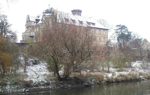 Schloss Hohenerxleben mit Bode