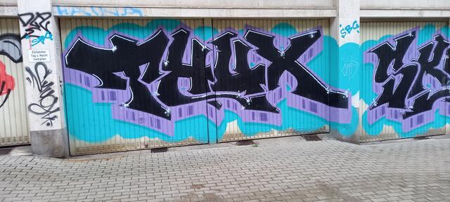 Garagentags...Foto by WEOM/Bronco54