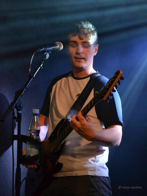 Felix beim Benefizkonzert der GoDotS für das Ophelia Beratungszentrum im Monopol Langenhagen (Foto: Katja Woidtke)