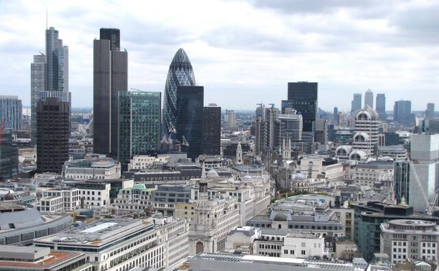 Die Stadt ist eines der größten Bankzentren der Welt.