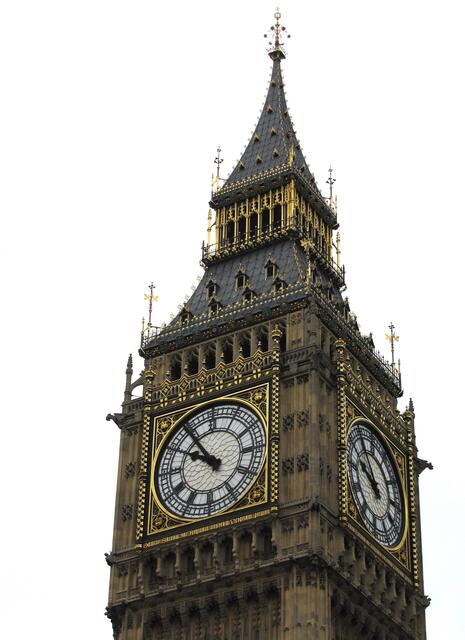 Und am Big Ben, der auch dazu gehört, hat vor nicht allzu langer Zeit für das Vereinigte Königreich eine neue Stunde geschlagen, die des EU-Austritts.