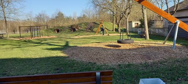 Abenteuerspielplatz, 140 Meter vom potentiellen Flüchtlingshotspot entfernt.
FotoArchiv Merkel+Merkel