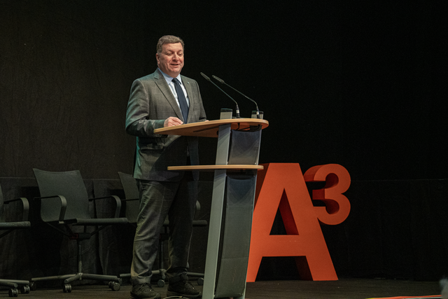 afa-Immobilientage-VOLT 2023 - Christian Bernreiter,  Bayerns Staatsminister für Wohnen Bau und Verkehr spricht zur Messeeröffnung | Foto: FSeventfoto