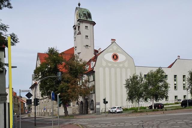 Teile der ehemaligen Papierverarbeitungsfabrik  konnten in den, zur LAGA, entstandenen  Bestehornpark integriert werden (Archiv)