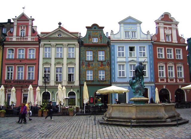 Von einem Marktplatz aus ist der Ort einst entstanden.