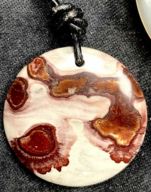 Achate aus den tiefen Strudeln des Jangtse bei Linjiang