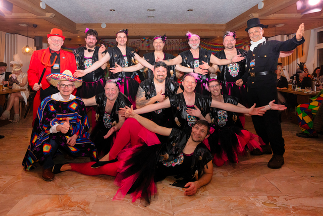 ORCC-Prunksitzung 2023 - Dalachia Gersthofen mit Manfred Losinger, Peter Tomaschko und Roland Eichmann | Foto: FSeventfoto