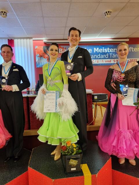 Hannelore und Stefan Mayer vom TSC dancepoint e.V. Königsbrunn wurden Bayerische Meister in der A-Klasse