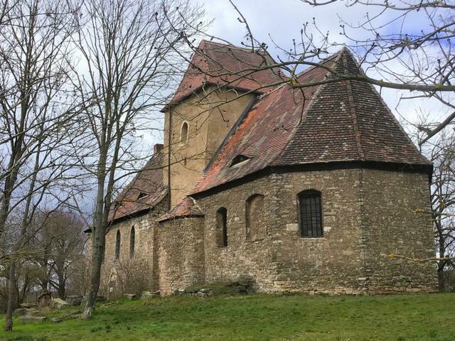 Eine schöne alte kleine Kirche..., leider geschlossen!