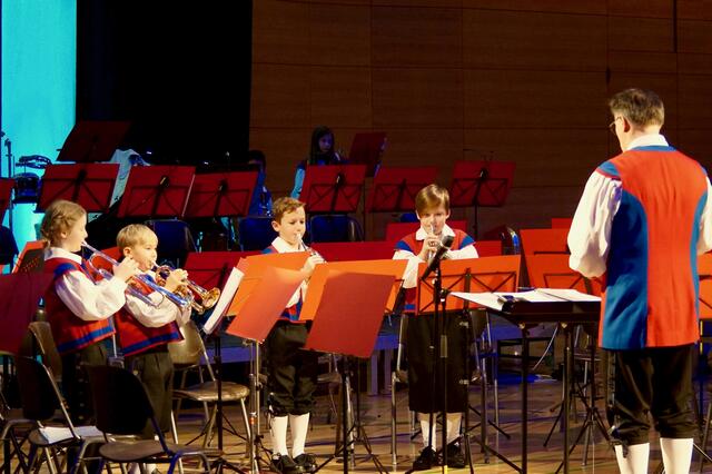 Vorstufe der Jugendkapelle Friedberg | Foto: Foto Sabine Schmalfuß