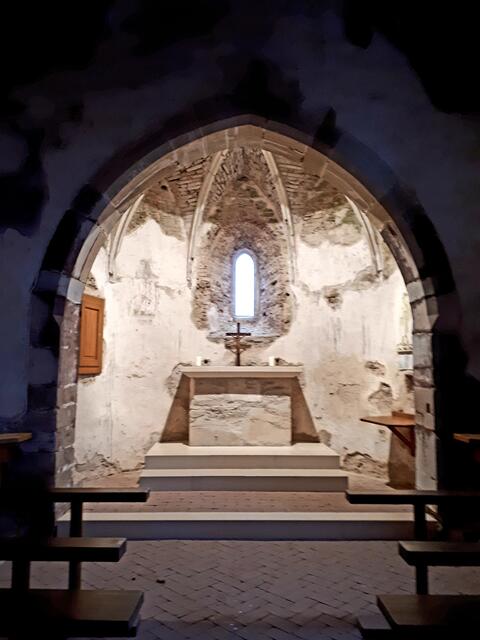 Blick in Chor der Burgkapelle