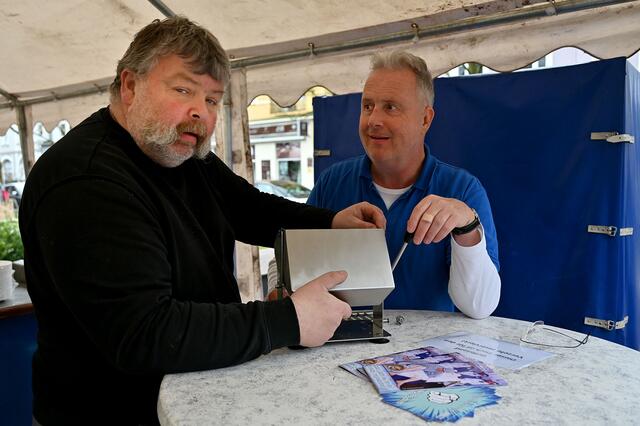 Die Grillmeister der Funkenartillerie Blau-Weiß